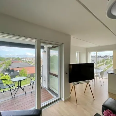 Og Rolig Med Gratis Parkering Apartmán