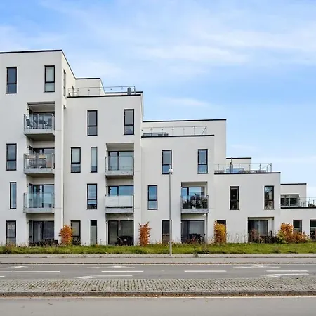 Og Rolig Med Gratis Parkering Lejlighed *